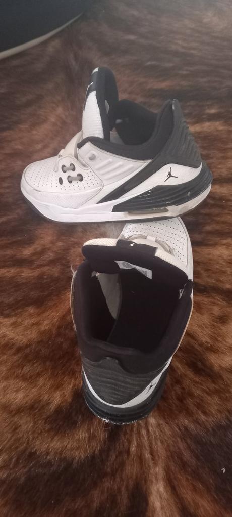 Jordany, air jordan,38