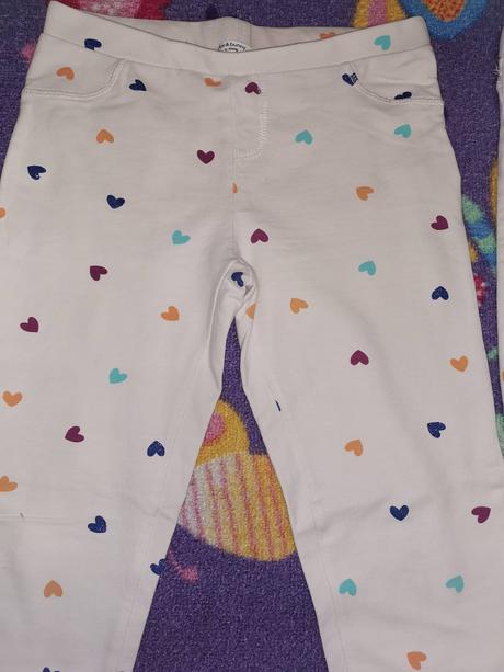 2x teplákové legínsy, 134