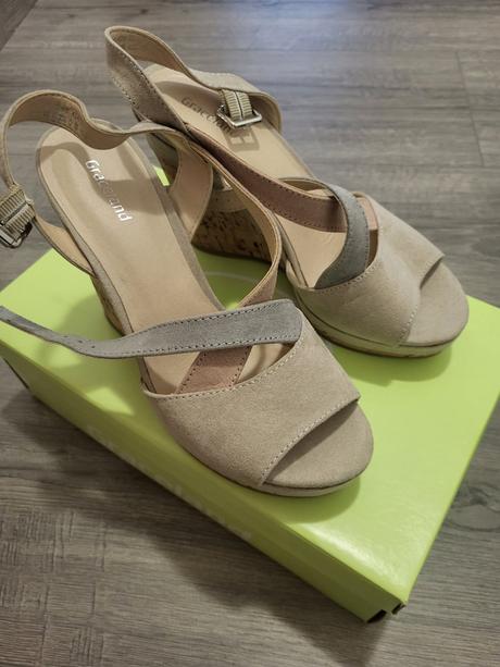 Dámske vysoké letné sandálky, deichmann,37