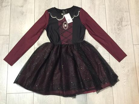 Dievčensky kostym čarodejnica,