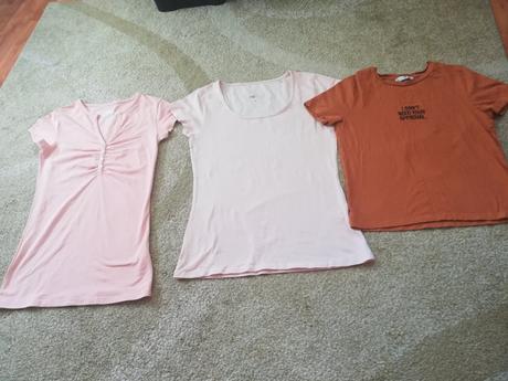 Dámske tričko, veľkosť s, m. cena za kus, s