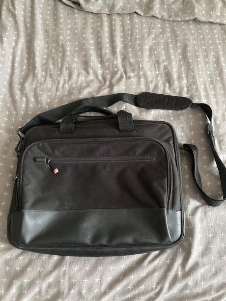 Taška / kabela na notebook, 