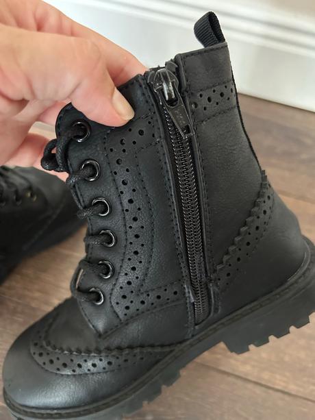 Čierne topánky, reserved,29