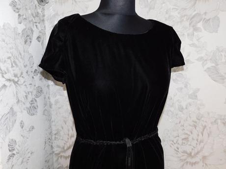 Pekne zamatove saty, lindex,36