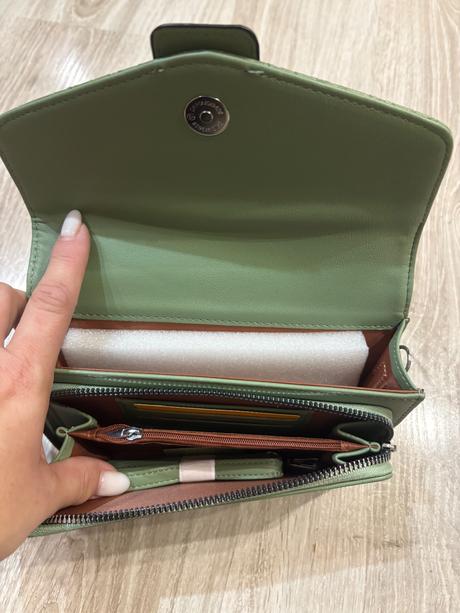 Peňaženka/kabelka,