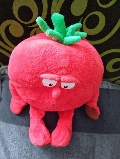 Plyšák paradajka,