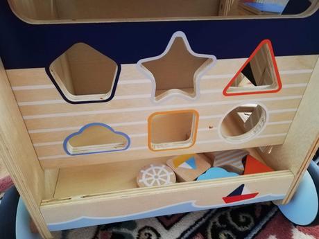 Drevené choditko velryba, 