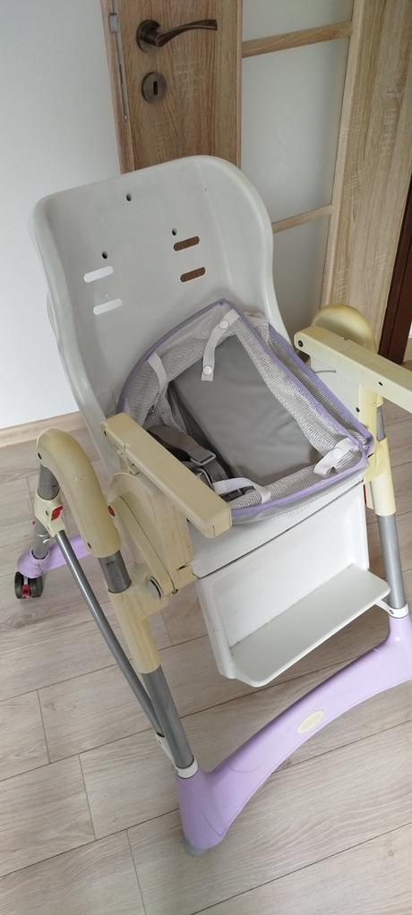 Jedálenská stolička, 