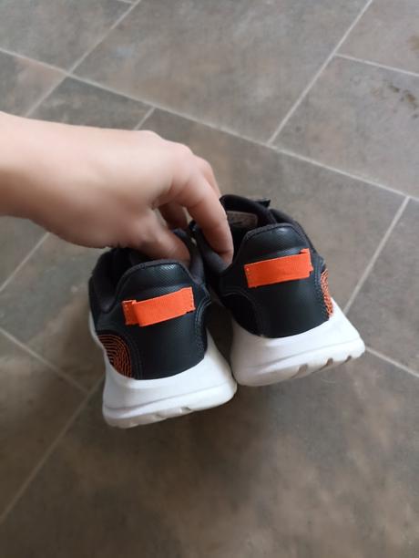 Tenisky, adidas,32