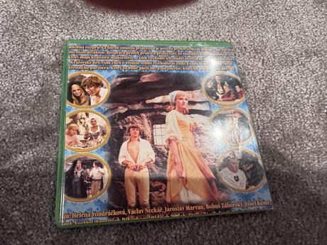 Dvd šíleně smutná princezna, 