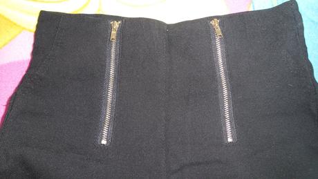 Čierne legíny s okrasnými zipsami, xs