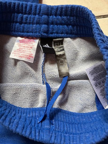 Adidas bavlnené tepláky minim.nosené, adidas,140