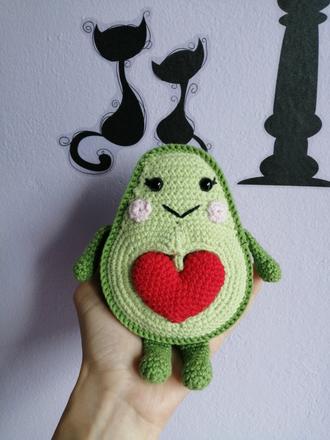 Háčkované avokádo, 