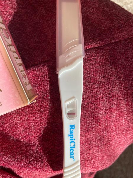 Môžem byť tehotná aj napriek negatívnym testom?