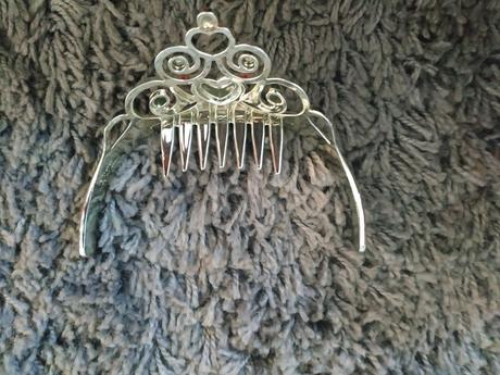 Potreby na maškarný ples, 