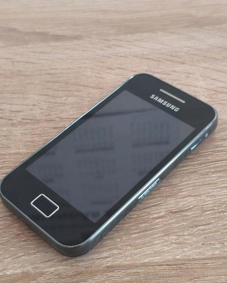 Samsung ace s5830i, samsung