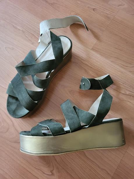 Sandale na platforme, 40