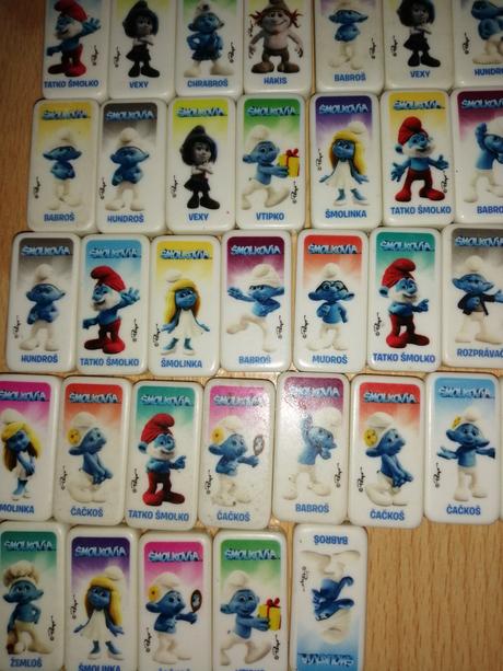 Domino šmolko, 