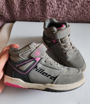 Tenisky vyššie, 28