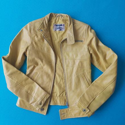 Kožená bunda berschka za super cenu, bershka,s