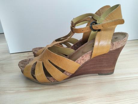 Sandálky zn. kickers, 39