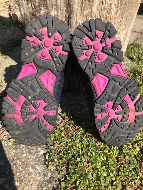 Turisticke topanky, lotto,32