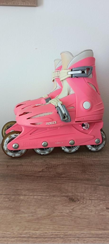 Dievcenske kolieskove korcule, roces,35