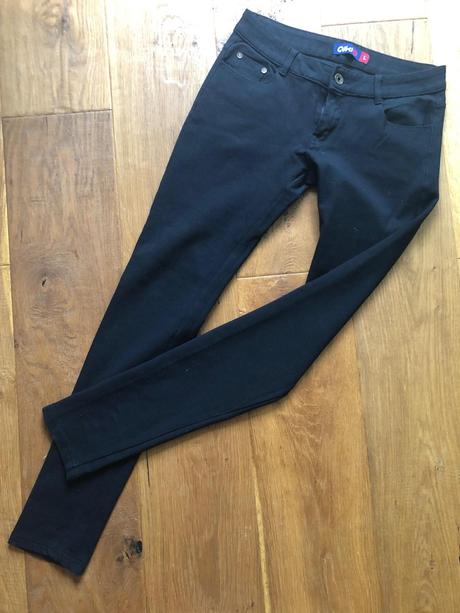 Čierne elastické, m