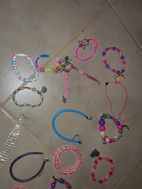 Strasovany náramok, 