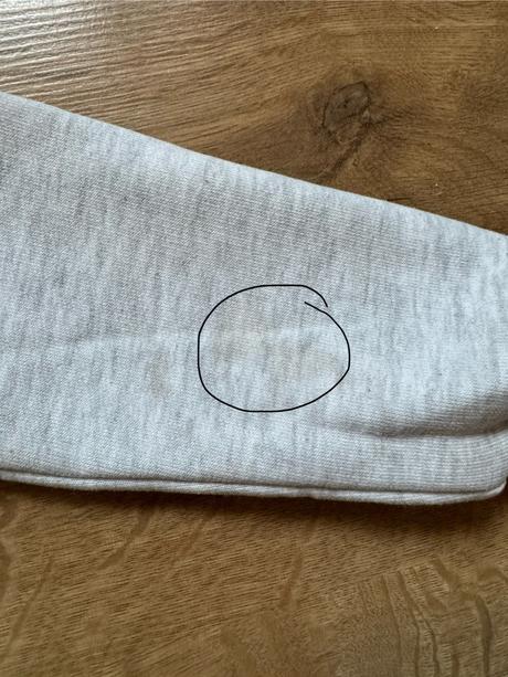 Mikina reserved, reserved,104