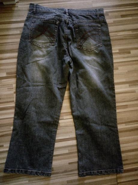 Trištvrťaky, colours of the world,38