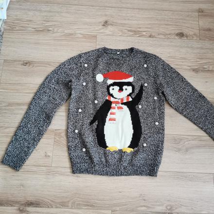 Svetrik s tucnakom, 152