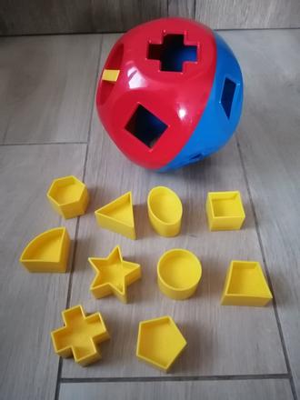 Vkladačka tupperware guľa, 