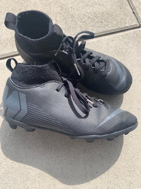 Cierne kopacky nike, nike,35