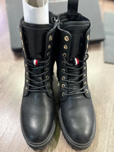 Tommy hilfiger štylove členkove kožené topanky č.3, tommy hilfiger,37