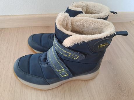 Snehule bez známok nosenia, 35