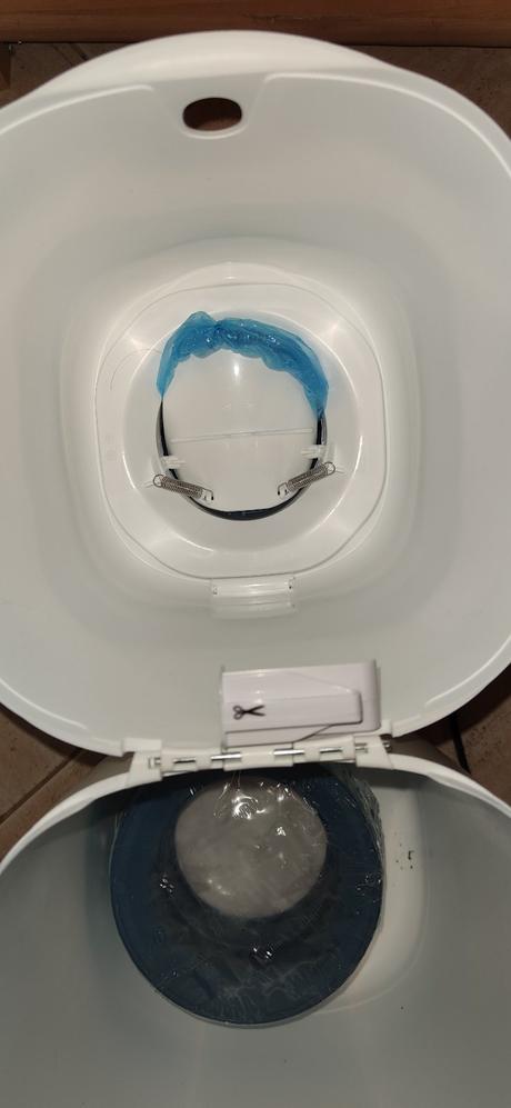 Kôš na plienky s naplnami.,