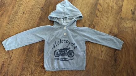 Pulóver motorka, 92