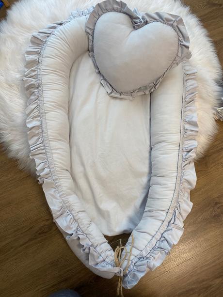 Hniezdo+ vankúš srdiečko, šírka (cm): 55,dĺžka (cm): 100