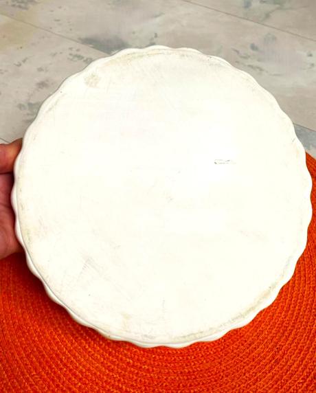 Stará porcelánová misa,