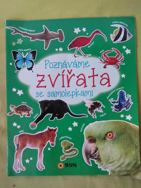 Poznávame zvieratá so samolepkamy,
