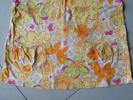 Kvietkovaná tunika a legíny, 146