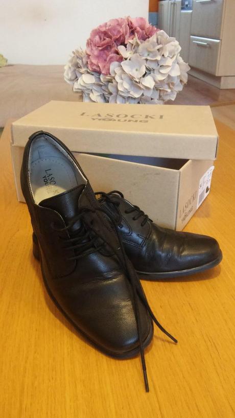 Kožene spoločenske topanky, lasocki,34