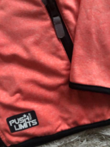 Športová mikina, 146