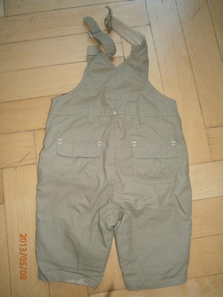 Hrubšie nohavice, 68