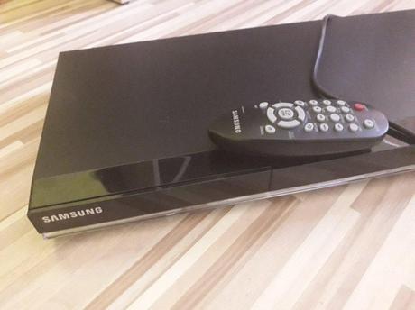 Čierny dvd prehrávač samsung s usb, samsung