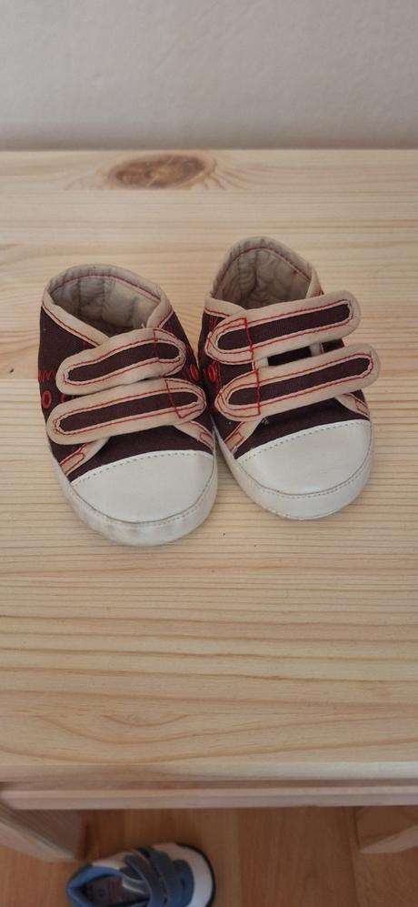 Tenisky, cherokee,<17