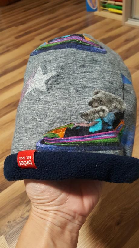 Čiapka veľkosť 98/104, broel,104