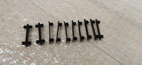 Predám diely na autodráhu carrera go , d 143, 