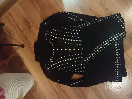 Krásne šaty s kamienkami, baty fashion,m